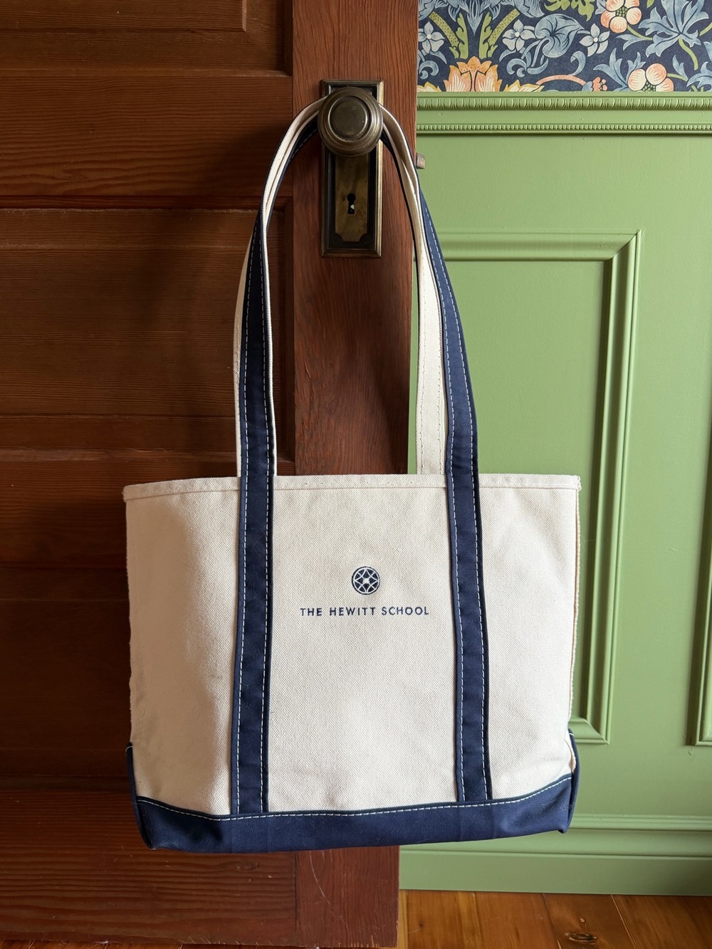 L.L. Bean Boat and Tote Canvas Tote in Cream and Navy Medium Size Long Handles